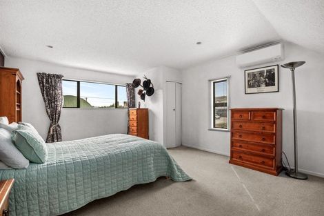 Photo of property in 12 Hawick Street, Roxburgh, 9500
