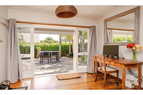 Photo of property in 38 Cobham Road, Kerikeri, 0230