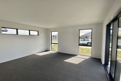 Photo of property in 49 Nethercote Way, Rolleston, 7614