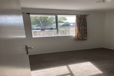 Photo of property in 15 Inverness Avenue, Hamilton East, Hamilton, 3216