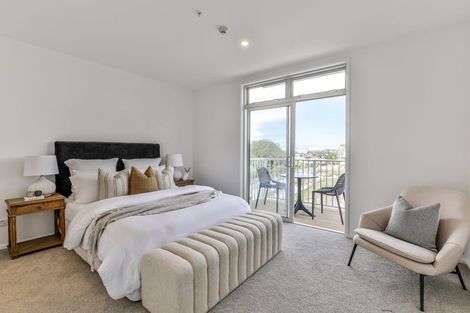 Photo of property in 125 Hibiscus Drive, Orewa, 0931