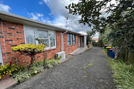 Photo of property in 65 Astley Avenue, New Lynn, Auckland, 0600