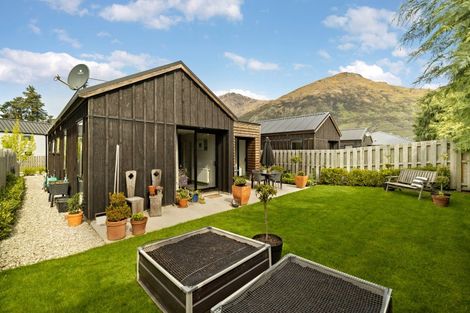 Photo of property in 15 Lauder Street, Lake Hayes, Queenstown, 9304