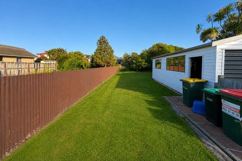 Photo of property in 12 Coughtrey Street, Saint Clair, Dunedin, 9012