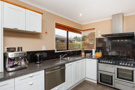 Photo of property in 23 Norfolk Crescent, Feilding, 4702