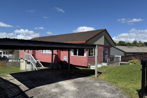 Photo of property in 33 Addison Drive, Glendene, Auckland, 0602
