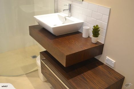 Photo of property in 25 Mcclintock Road, Massey, Auckland, 0614