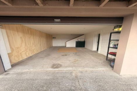 Photo of property in 28 Velma Road, Hillcrest, Auckland, 0627