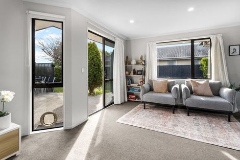 Photo of property in 29 Mataroa Place, Parklands, Christchurch, 8083