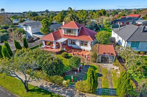 Photo of property in 22 Budleigh Street, Frankleigh Park, New Plymouth, 4310