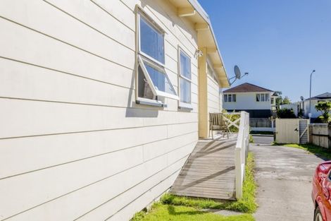 Photo of property in 32 Kaimanawa Street, Paraparaumu, 5032