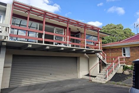 Photo of property in 3/8 Pamela Place, New Lynn, Auckland, 0600