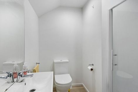 Photo of property in 138c Holly Road, St Albans, Christchurch, 8014