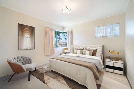 Photo of property in 9a Fruitvale Road, New Lynn, Auckland, 0600