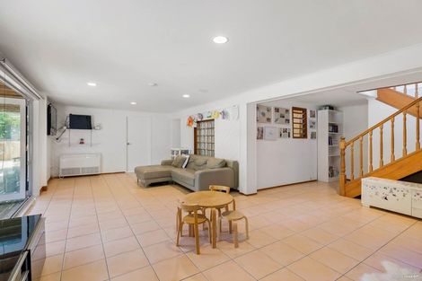 Photo of property in 92 Castor Bay Road, Castor Bay, Auckland, 0620