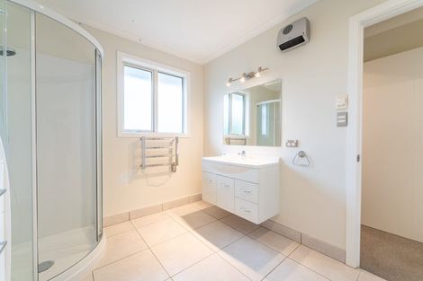 Photo of property in 62 Essex Street, Weston, Oamaru, 9401
