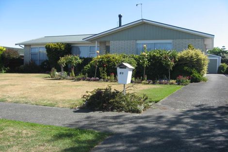 Photo of property in 39 Shelton Place, Feilding, 4702