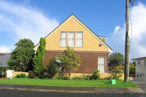 Photo of property in 83a Clovelly Road, Bucklands Beach, Auckland, 2012