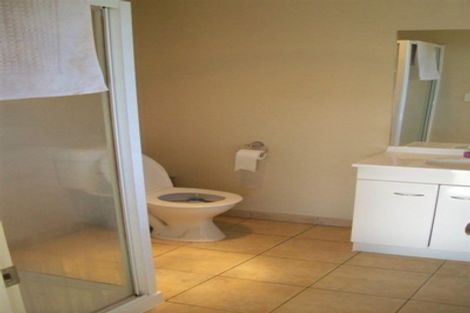 Photo of property in 15 Harrys Way, Redwood, Christchurch, 8051