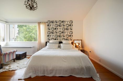 Photo of property in 3 Cameron Terrace, Bluff Hill, Napier, 4110