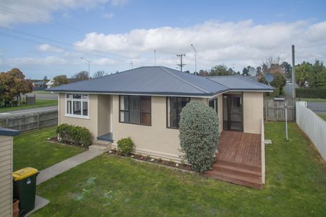 Photo of property in 66 Tancred Street, Linwood, Christchurch, 8011
