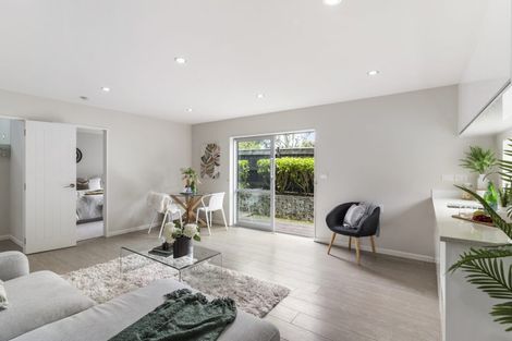 Photo of property in 17 Richard Avenue, Bucklands Beach, Auckland, 2014