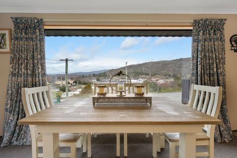 Photo of property in 26 Hazlett Street, Clyde, 9330