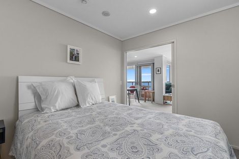 Photo of property in 12/72e Devonport Road, Tauranga, 3110