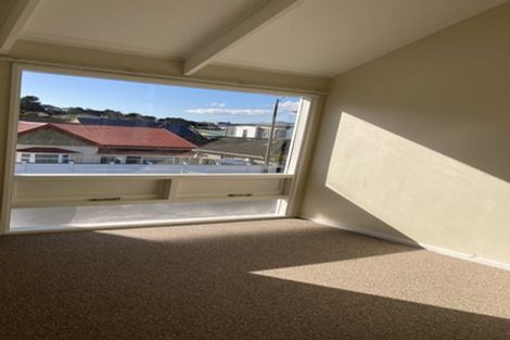 Photo of property in 33u1 Frankmoore Avenue, Johnsonville, Wellington, 6037