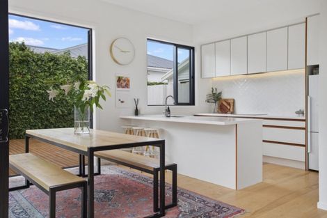 Photo of property in 31 Kinloch Street, St Albans, Christchurch, 8014