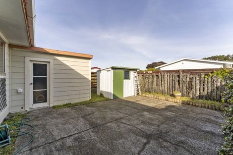 Photo of property in 26 Cypress Grove, Paraparaumu, 5032