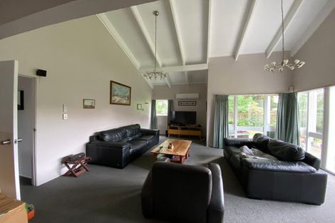 Photo of property in 4 Nassau Court, Half Moon Bay, Auckland, 2012