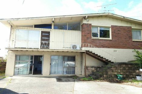 Photo of property in 329 East Coast Road, Mairangi Bay, Auckland, 0630