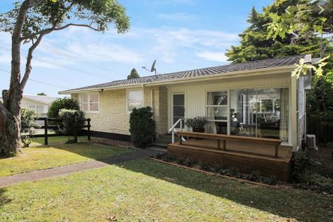 Photo of property in 83 Gloria Avenue, Te Atatu Peninsula, Auckland, 0610