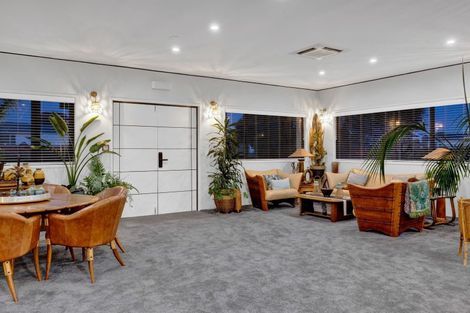 Photo of property in Headlands Opunake, 32 Fox Street, Opunake, 4616