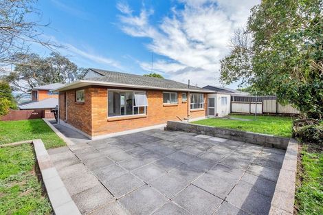 Photo of property in 4202a/2 Great North Road, Glendene, Auckland, 0602
