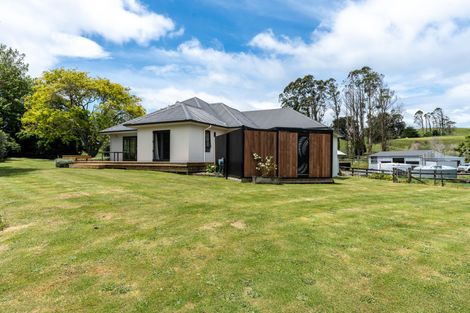Photo of property in 1056 Limeworks Loop Road, Karamu, Hamilton, 3285