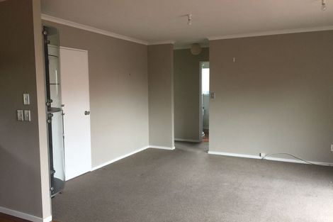 Photo of property in 162c Henderson Valley Road, Henderson, Auckland, 0612