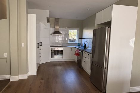 Photo of property in 14au5 Glenmore Street, Thorndon, Wellington, 6011