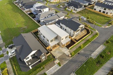 Photo of property in 80b Kahui Parade, Karaka, 2113