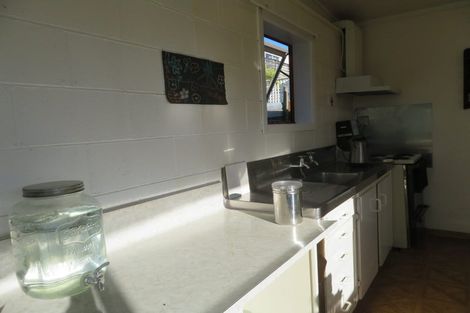 Photo of property in 16 Reeve Street, Foxton, 4814