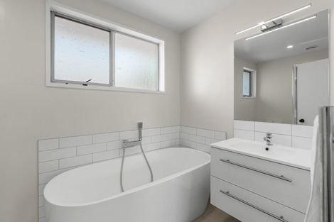 Photo of property in 11a Wyatt Place, Russley, Christchurch, 8042