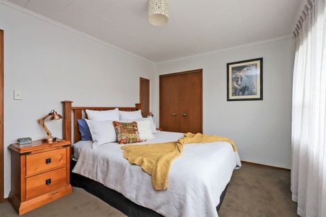 Photo of property in 38 Kent Terrace, Taradale, Napier, 4112