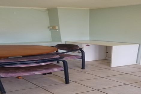 Photo of property in 11 Kohekohe Street, New Lynn, Auckland, 0600