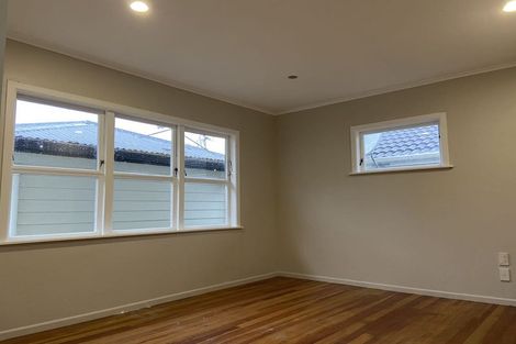Photo of property in 12 Malcolm Place, Mangere East, Auckland, 2024