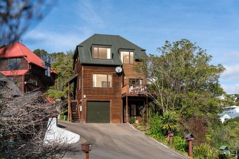 Photo of property in 13 Bendbrook Way, Ngaio, Wellington, 6035