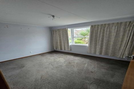 Photo of property in 33 Mountbatten Grove, Clouston Park, Upper Hutt, 5018