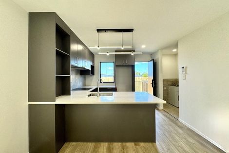 Photo of property in 50f Greenmeadows Avenue, Manurewa East, Auckland, 2102