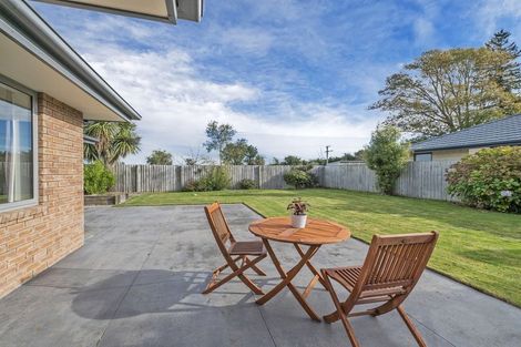 Photo of property in 16 Stanwood Grove, Darfield, 7510