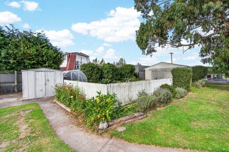 Photo of property in 63 Bridge Street, Coalgate, 7673